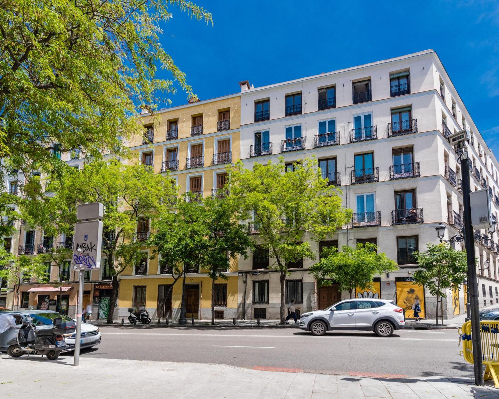 Modern Duplex-2Bedrooms 3Baths-Palacio Madrid Bagian luar foto
