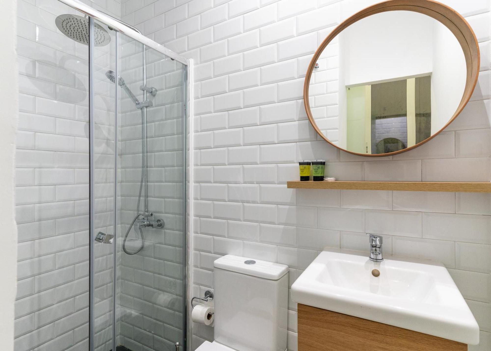 Modern Duplex-2Bedrooms 3Baths-Palacio Madrid Bagian luar foto
