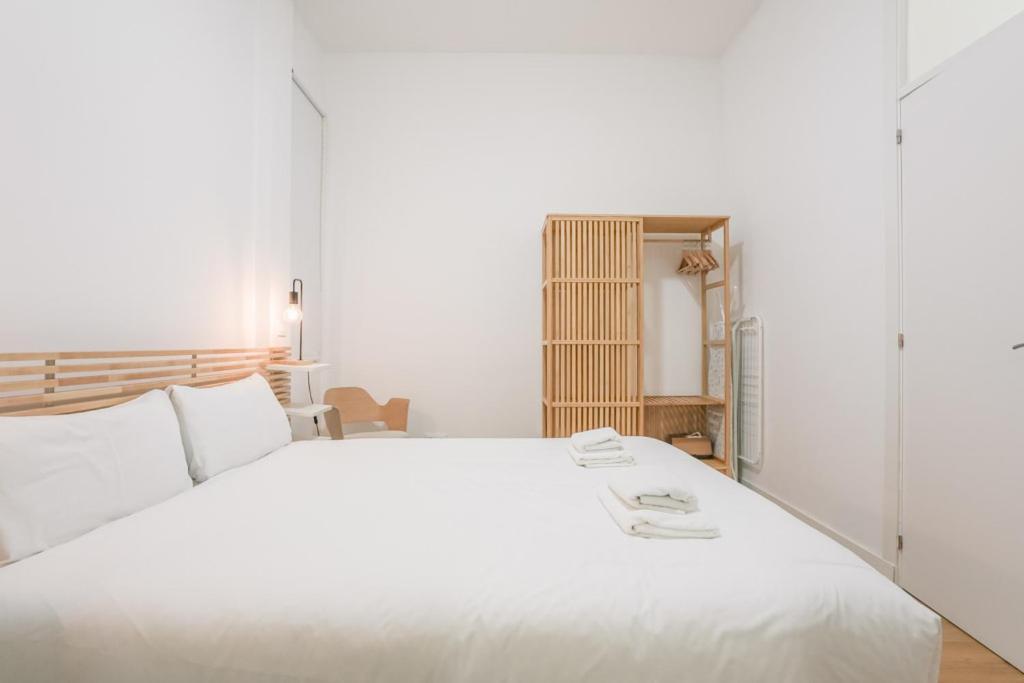 Modern Duplex-2Bedrooms 3Baths-Palacio Madrid Bagian luar foto
